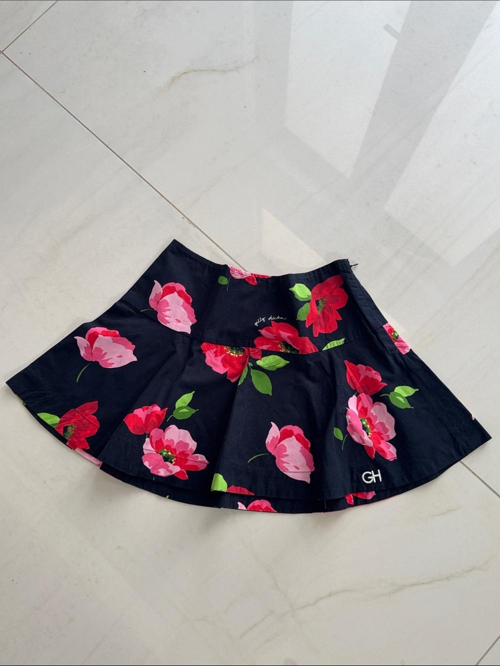 New Gilly Hicks Navy Blue Floral Fit and Flared Mini Skirt size 4 girly preppy